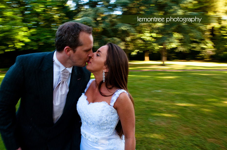 wedding photographer in marchwood-new forest