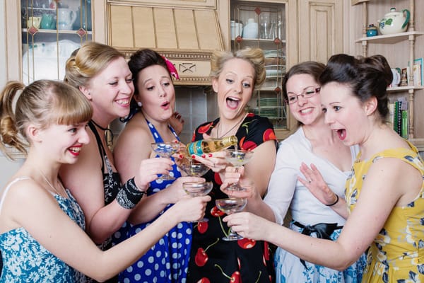 vintage-hen-night-southampton