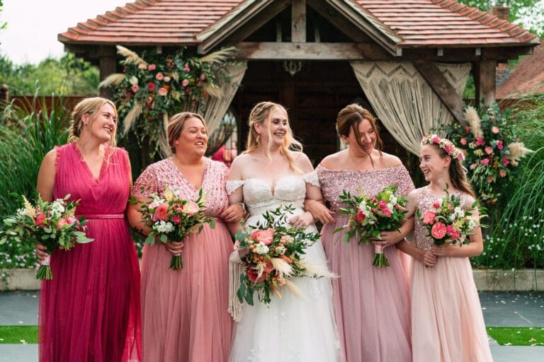 bridal-party-at-wedding