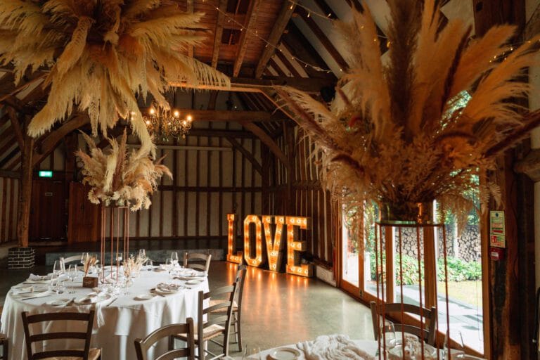 love-sign-at-chichester-wedding