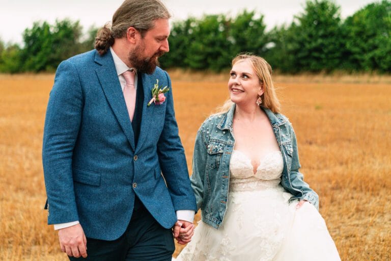 bride-and-groom-laughing